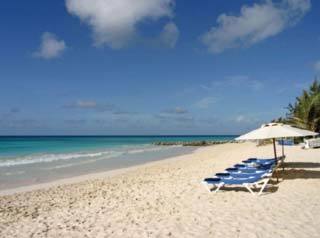 Almond Casuarina Beach Oistins المظهر الخارجي الصورة